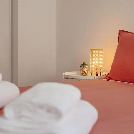 Elegant 3 Bedroom - Centre - Garage - Metro * Lisbon