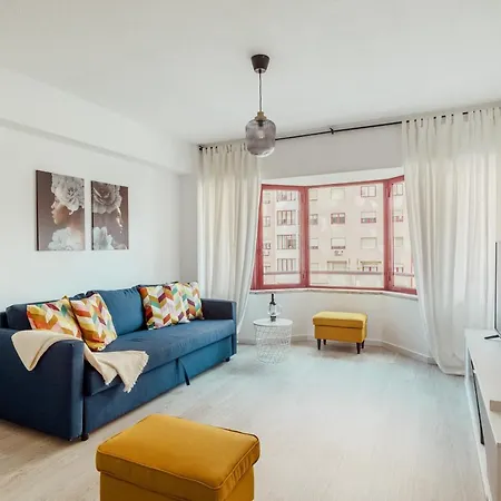 Appartamento Elegant 3 Bedroom - Centre - Garage - Metro