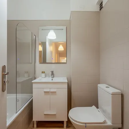 Appartamento Elegant 3 Bedroom - Centre - Garage - Metro Lisbona